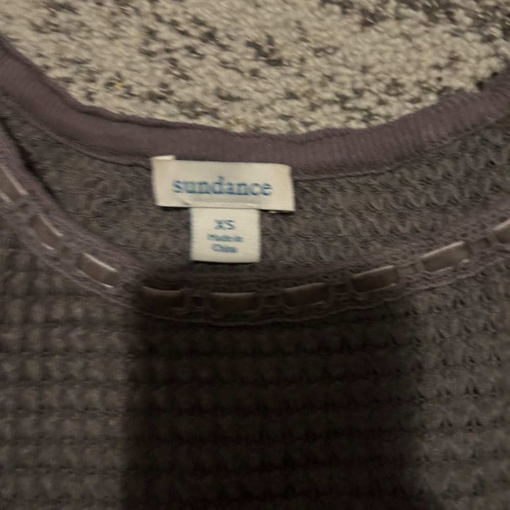 Shirt - Picture 3 of 5
